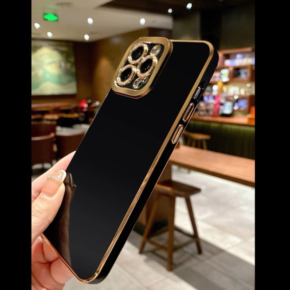 iPhone case 12 pro max - Picture 2 of 4